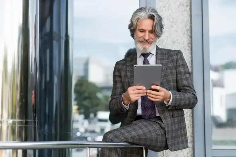 elderly person confused with tablet orientation