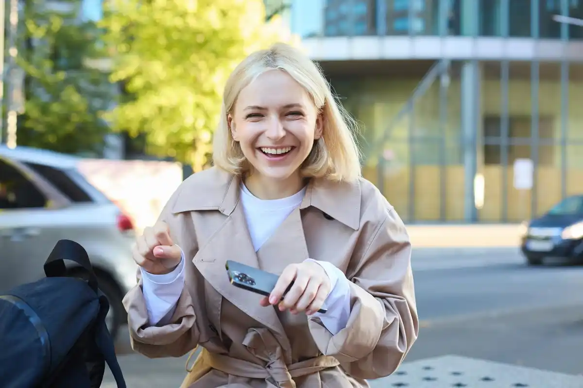 Bluetooth tracker for keys wallet Netherlands