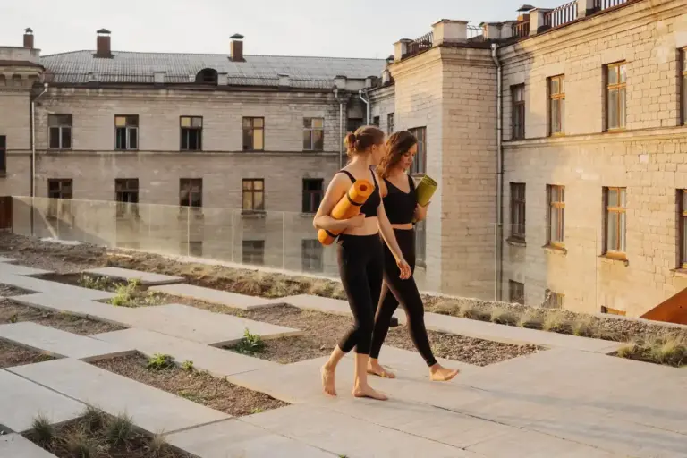 outdoor minimalistic workout Netherlands