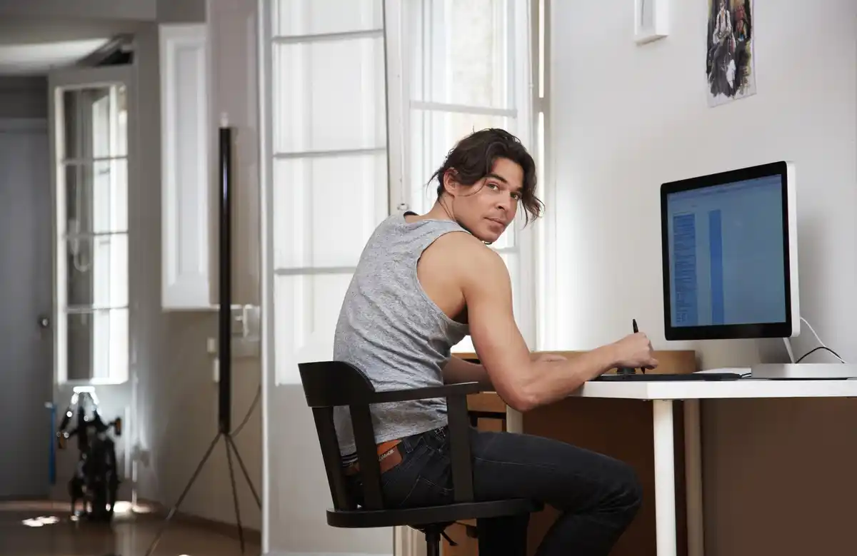 dutch people working at home with bad posture