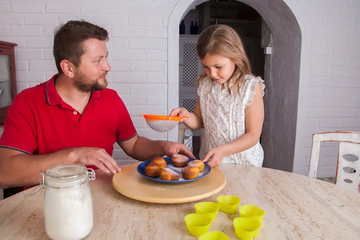 Dutch family dinner peeling potatoes together colorful kitchen