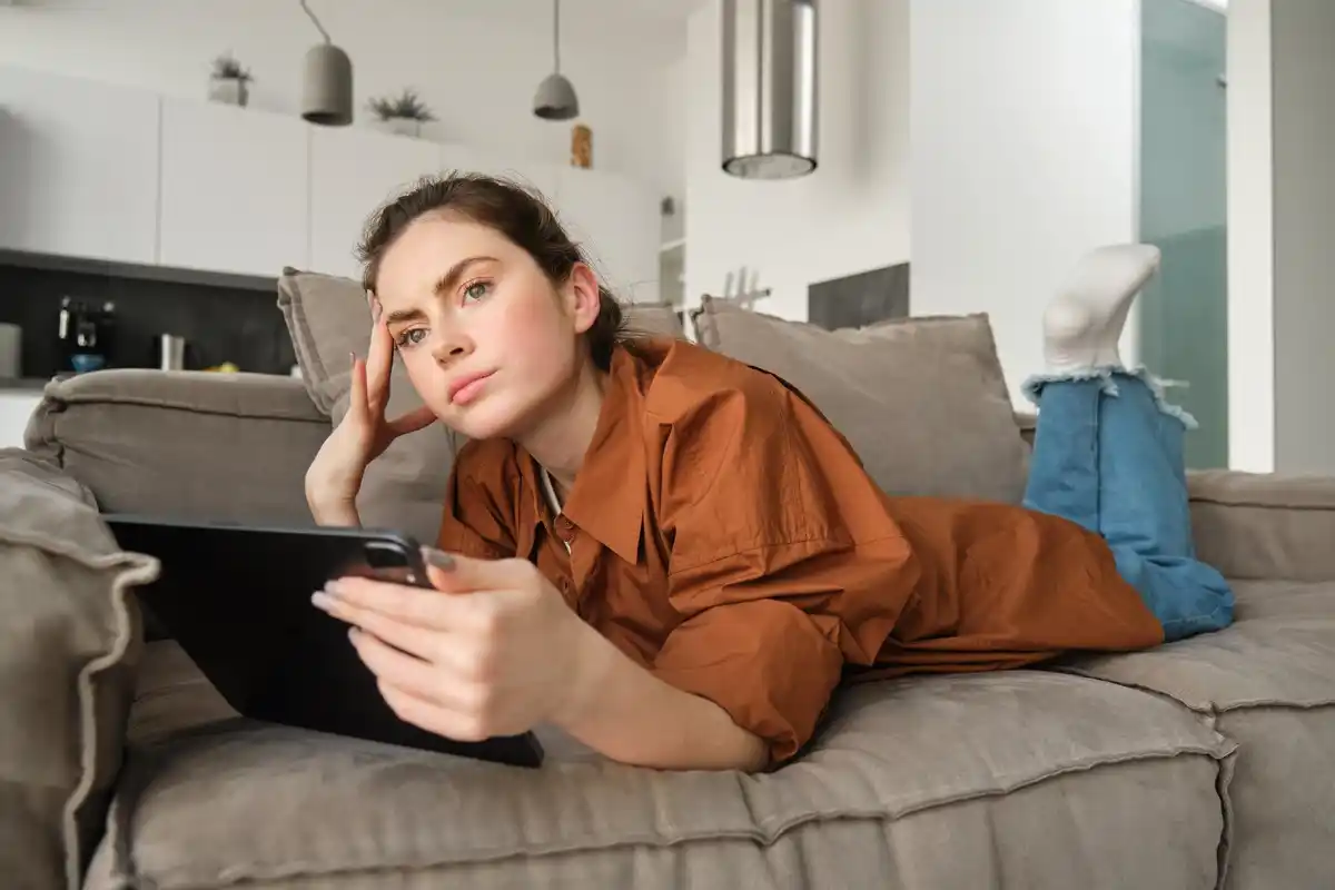 dutch wifi trouble at home living room