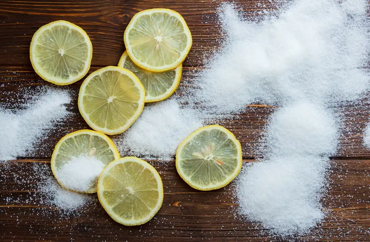 lemon and salt cleaning in Dutch kitchen