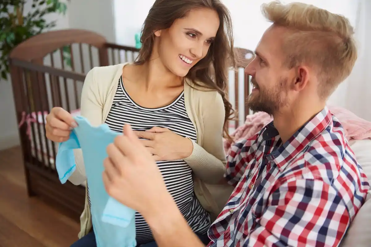 young dutch family budgeting with baby