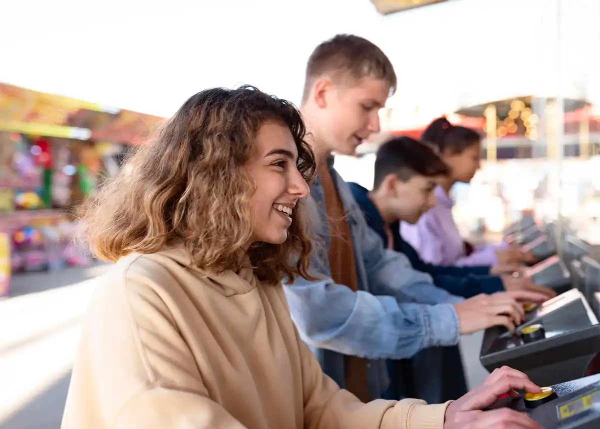 dutch people learning in daily life street market