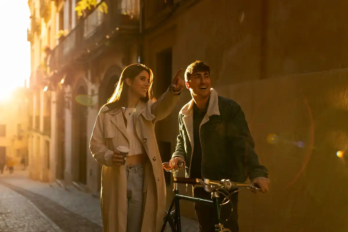 Dutch couple together urban lifestyle