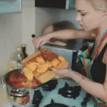burnt rice in pan kitchen Dutch home situation