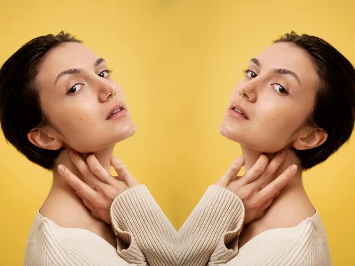Before and after Nivea Soft cream wrinkles woman face