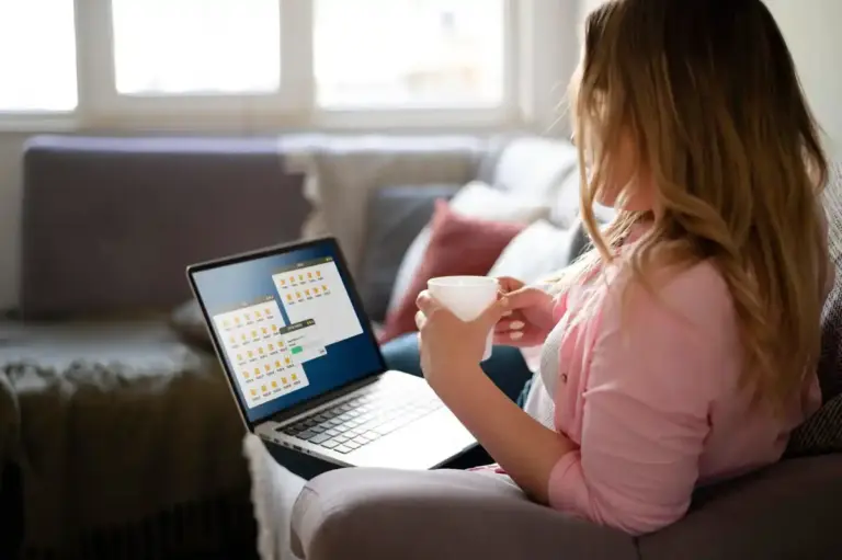 subscription management app Netherlands minimalist home