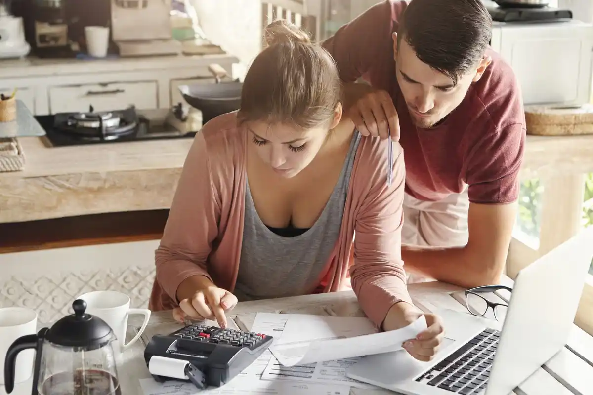 dutch household budgeting with subscriptions cancelling