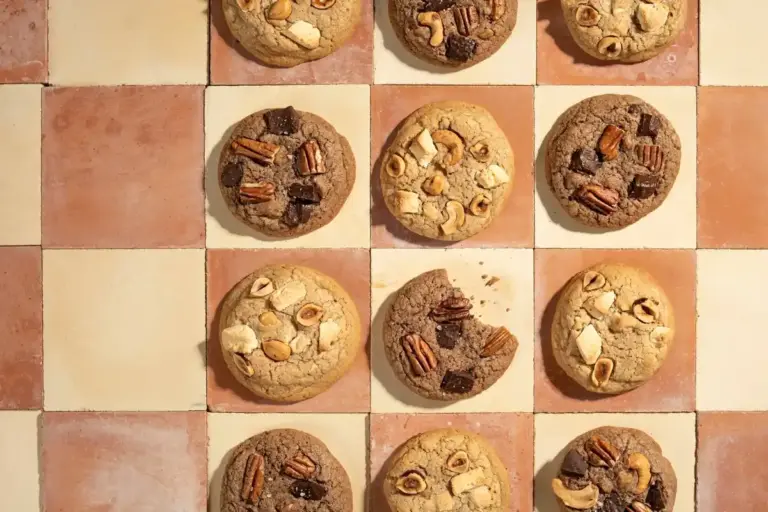 dutch hotel booking cookie algorithm price difference