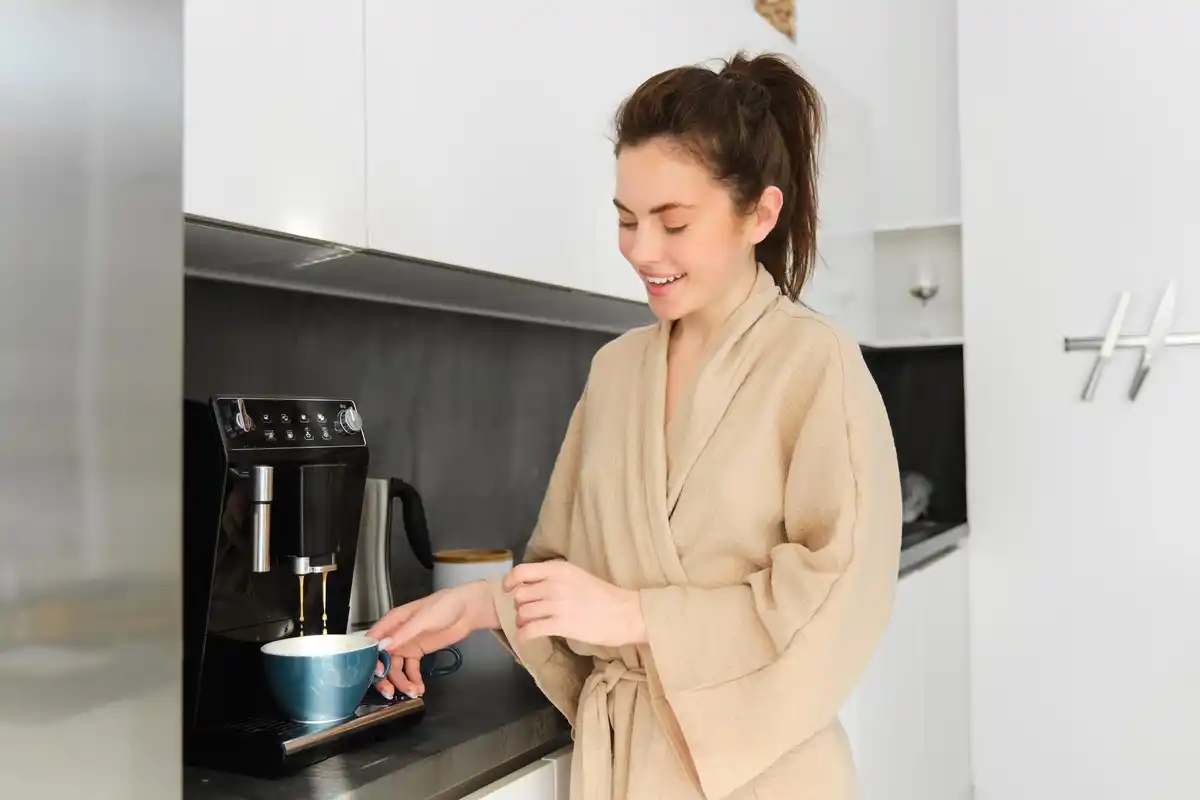 coffee grounds cleaning sink Dutch kitchen