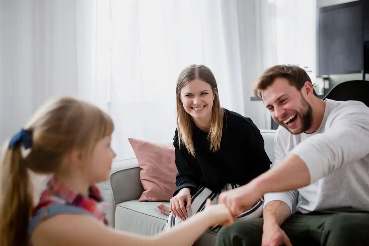 tax refund happy family netherlands