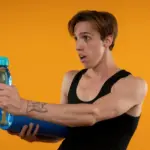 dutch homemade sports drink, athlete preparing drink, elektrolyten hydratatie