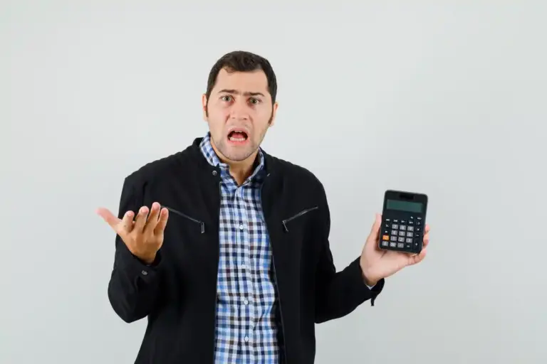 dutch person deleting finance app angry privacy