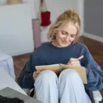short daily learning habit Dutch adult study concept home