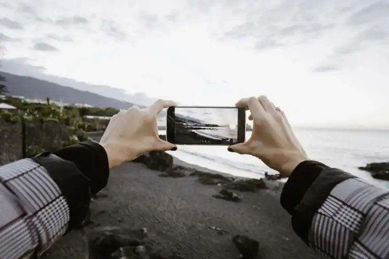 iPhone ProRAW camera setting hands-on