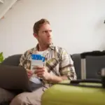 Dutch person forgetting bank card at home