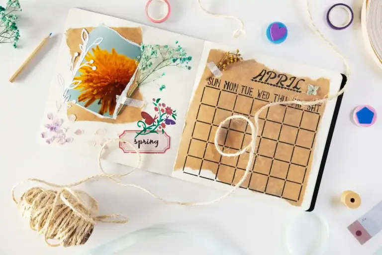 Dutch desk productivity themed planner