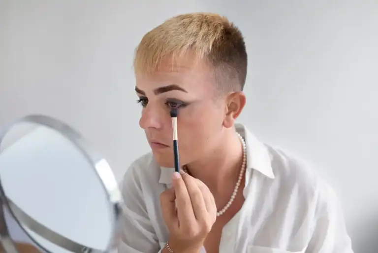 how to apply foundation and concealer step by step Dutch