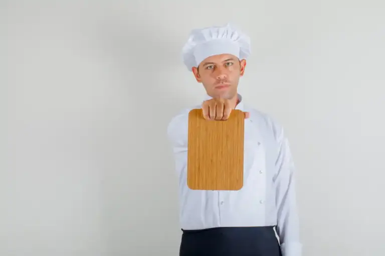 dutch chef with silicone cutting mat