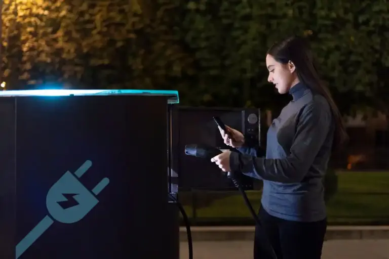 dutch inventor energy patch public charging