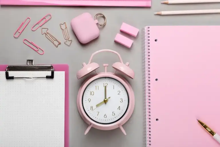 15 minute study session concept desk timer