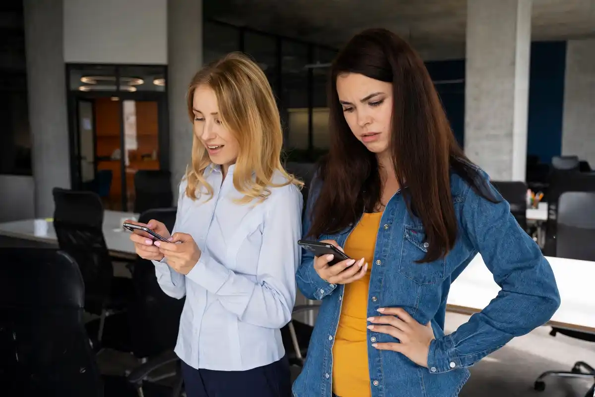 Dutch office workers distracted by notifications