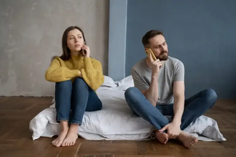 dutch couple ignoring each other realistic, relationship silence home, tense atmosphere