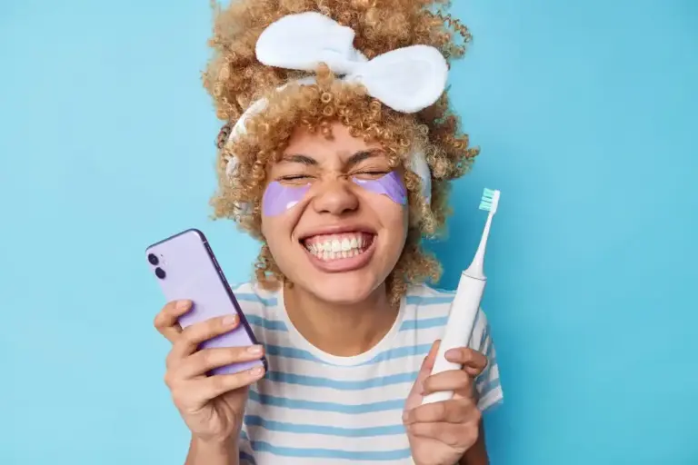 toothpaste cleaning smartphone screen
