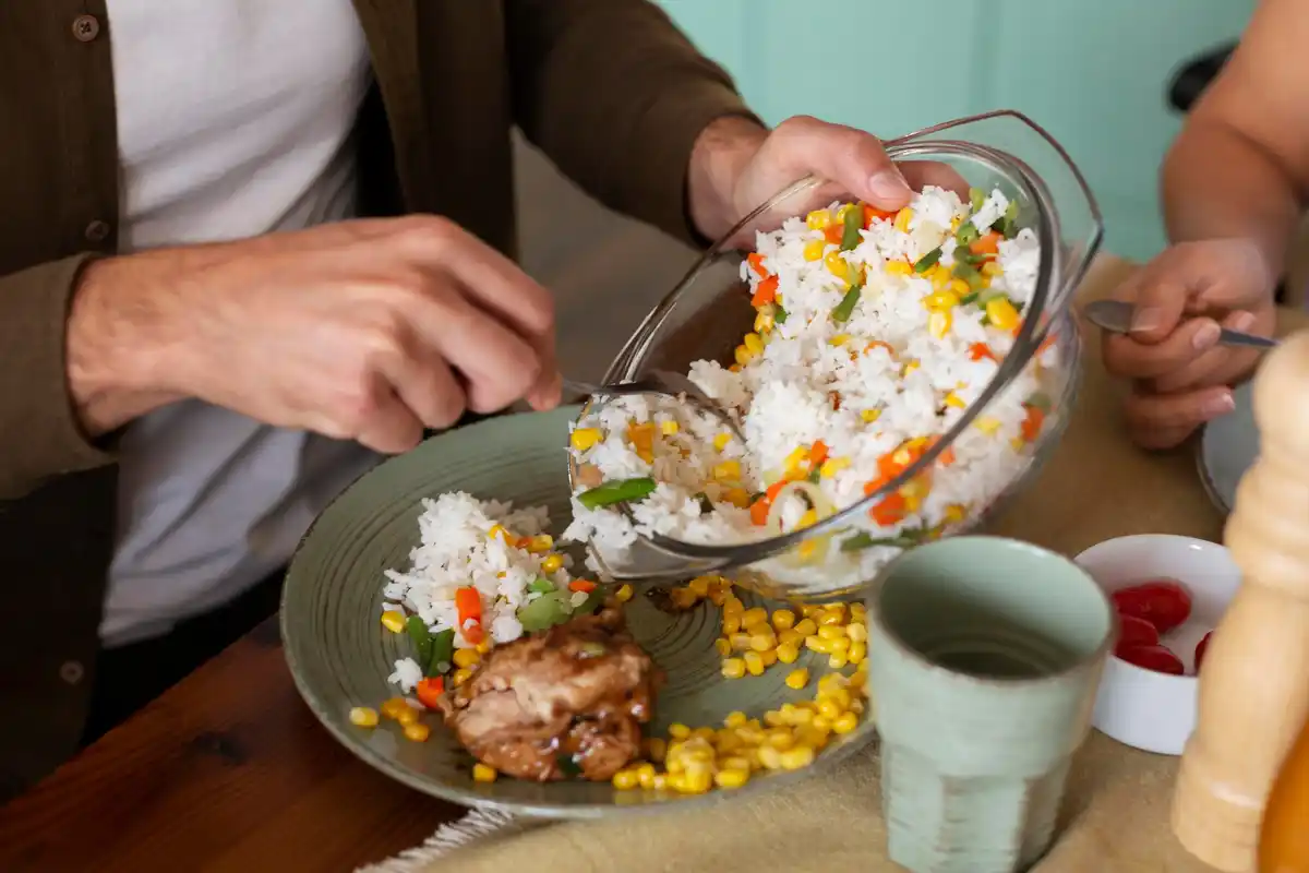 cold leftover rice in Dutch kitchen