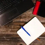 handwritten notes vs digital notes comparison desk