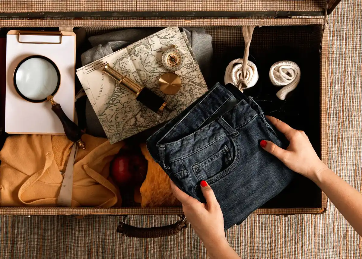 sock money travel hiding place