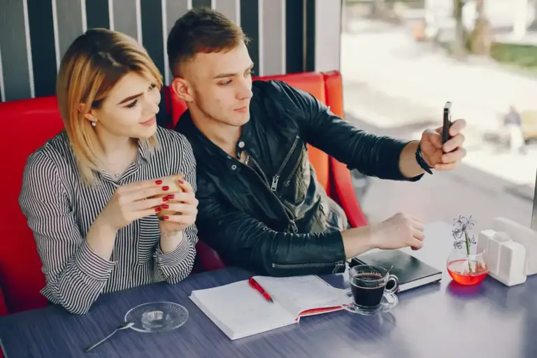 awkward online dating chat