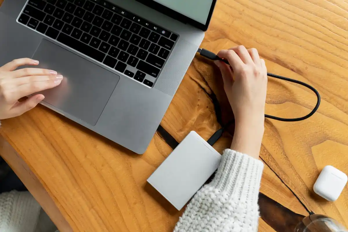 hidden wifi network home settings laptop