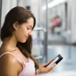 sneaky app data tracking smartphone Dutch