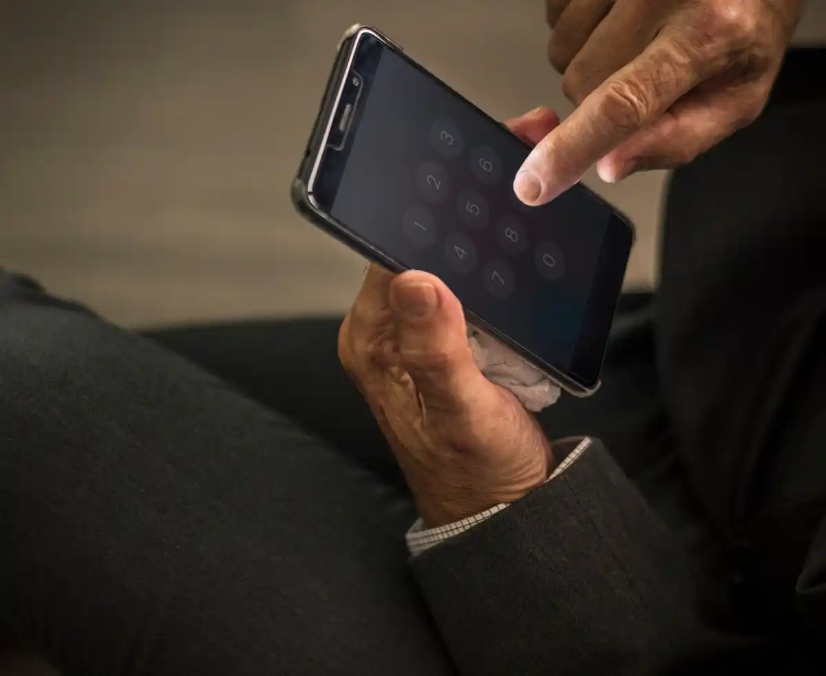 privacy smartphone location settings