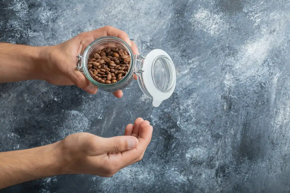 used coffee grounds on hands skincare