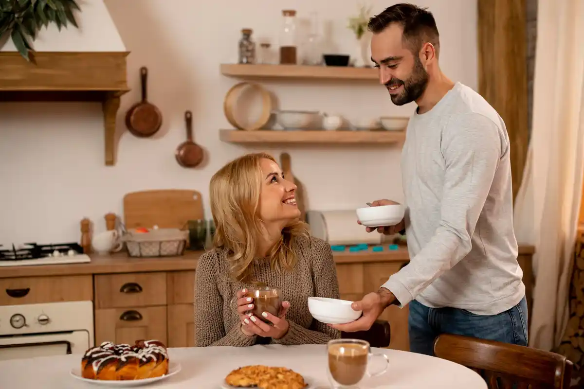 dutch couple talking at the kitchen empathy authentic