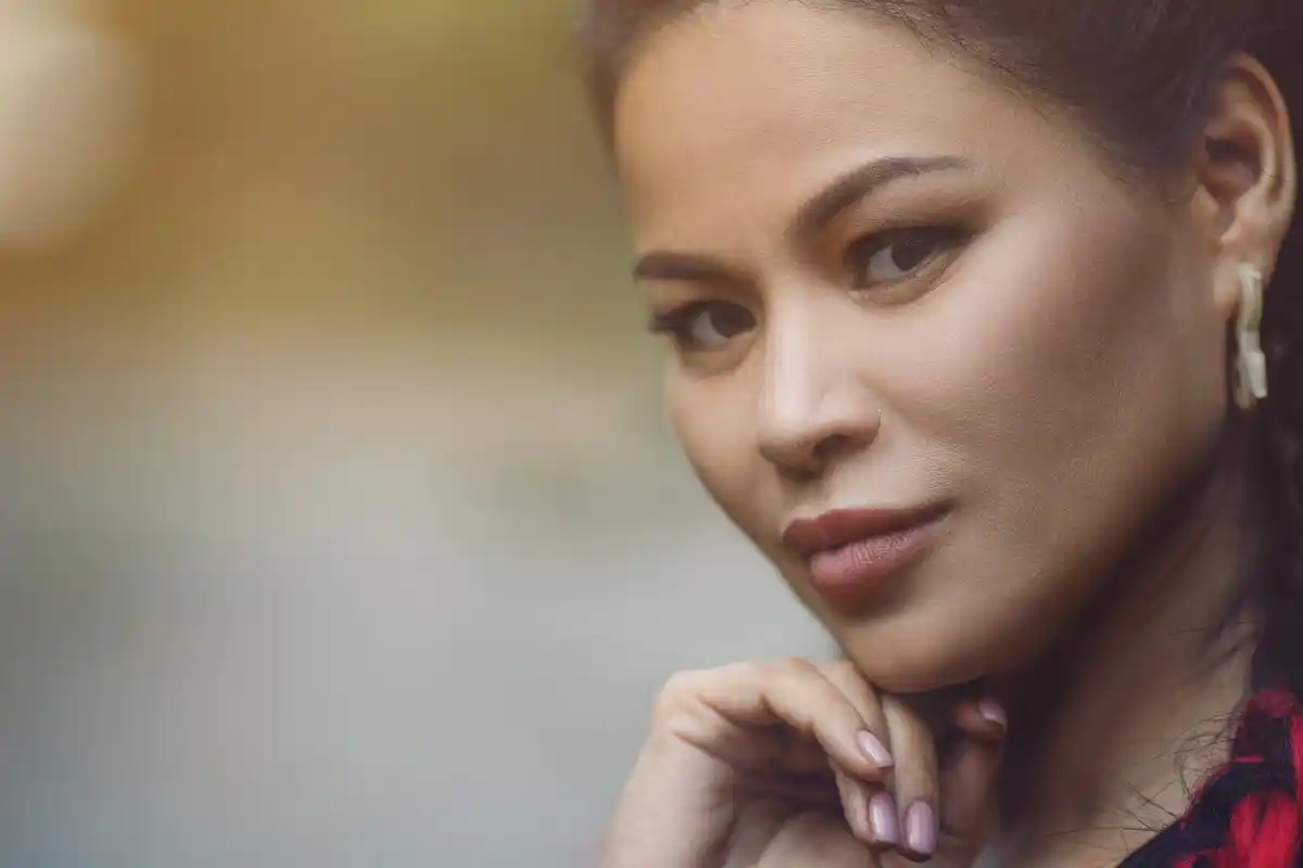 close-up dutch woman natural skin
