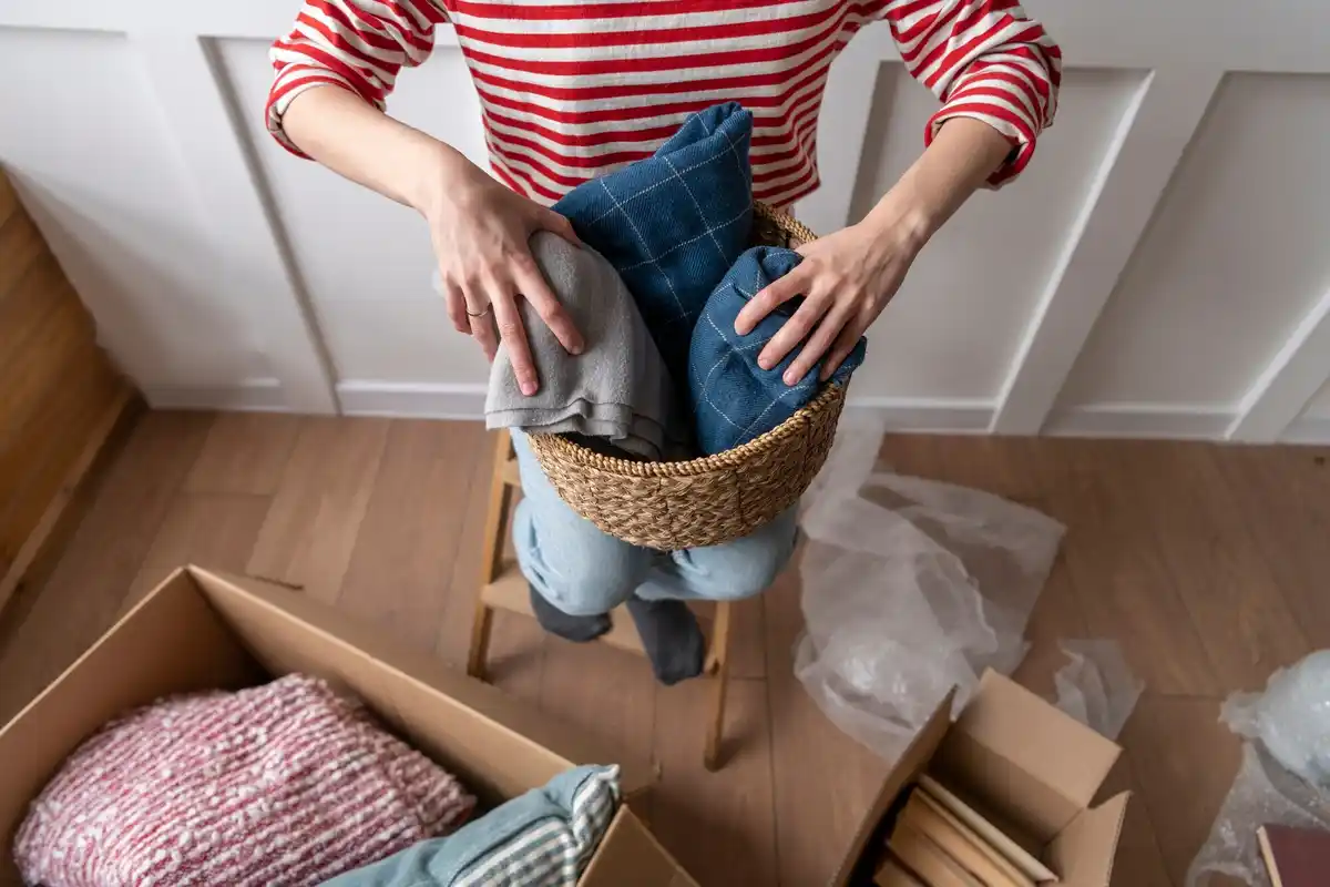 cleaning with old socks home DIY