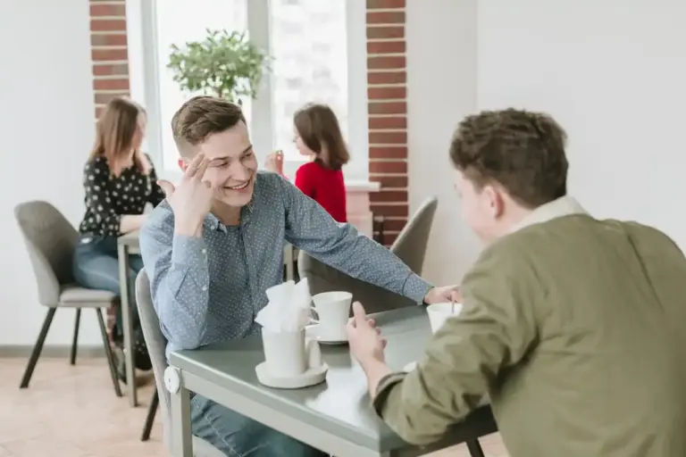 awkward conversation at the table Netherlands
