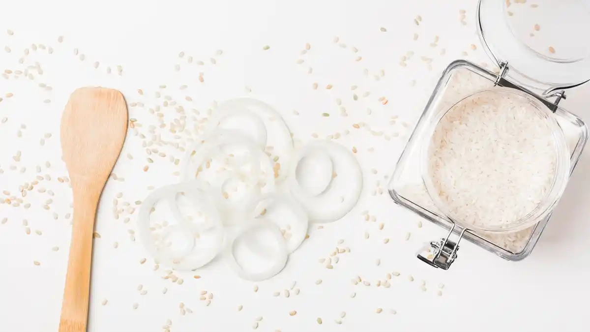 DIY Asian skincare rice water face