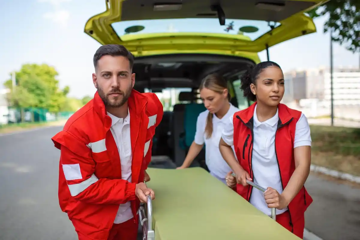 ambulance emergency cleaning products poisoning netherlands
