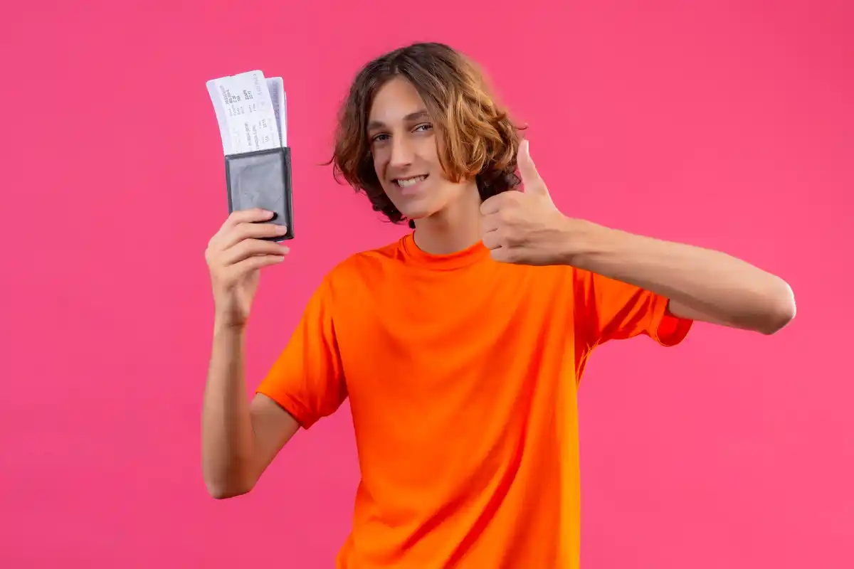 Dutch travel app hidden fees