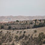 Nieuwe Israëlische nederzettingen op de Westoever roepen wereldwijde veroordeling op