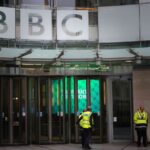 Trump daagt de BBC voor 10 miljard dollar vanwege bewerkte speech over rellen op het Capitool in 2021